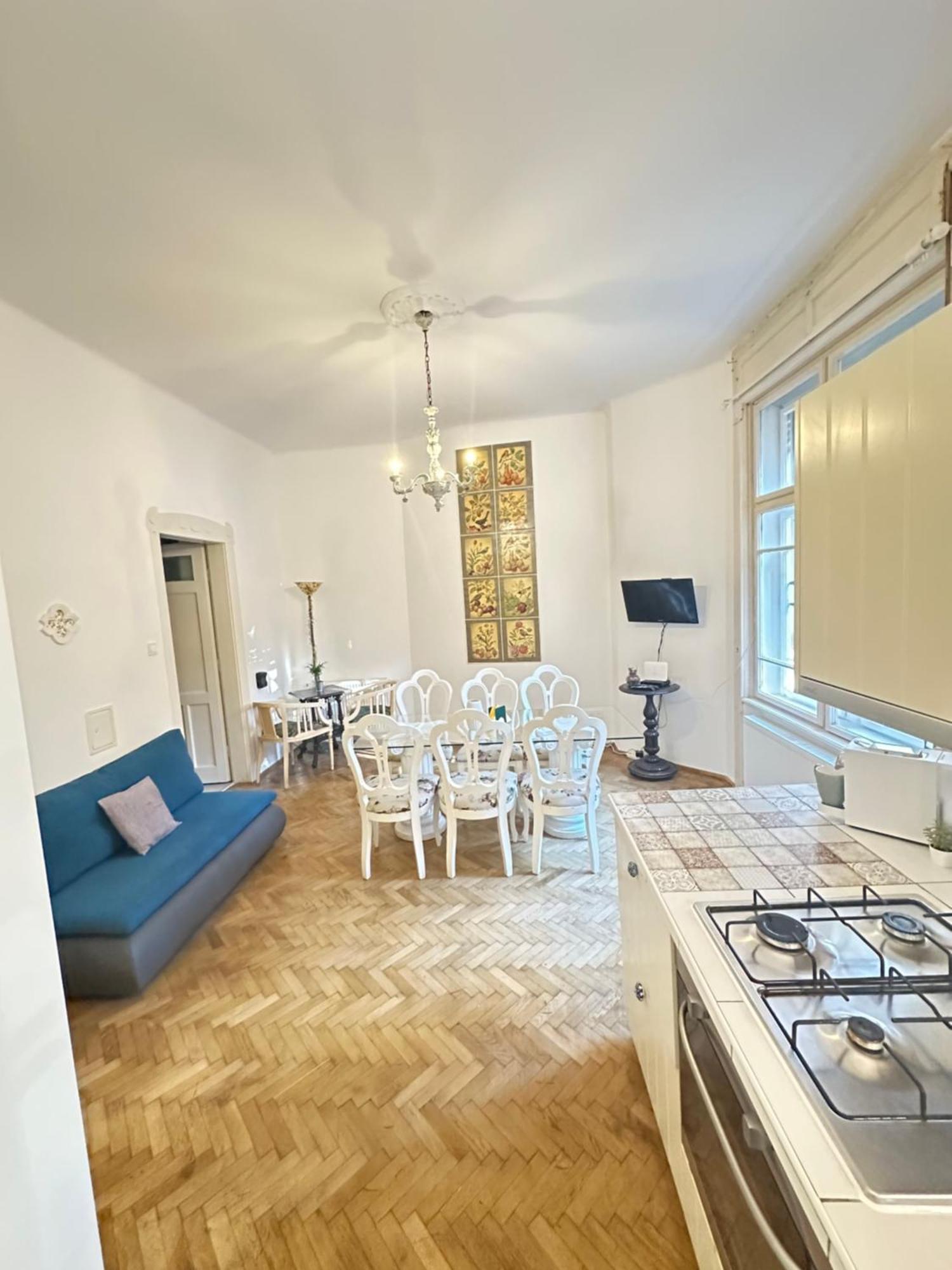 Heritage Harmony With Free Parking Будапеща Екстериор снимка